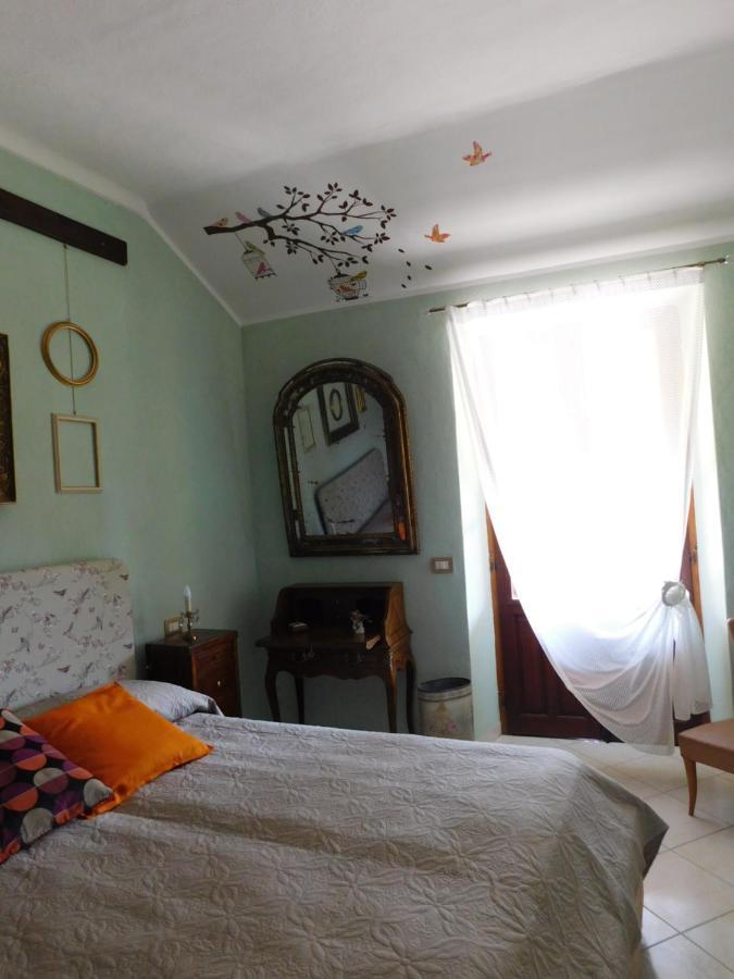 Agliè Signorina Felicita Bed & Breakfast エクステリア 写真